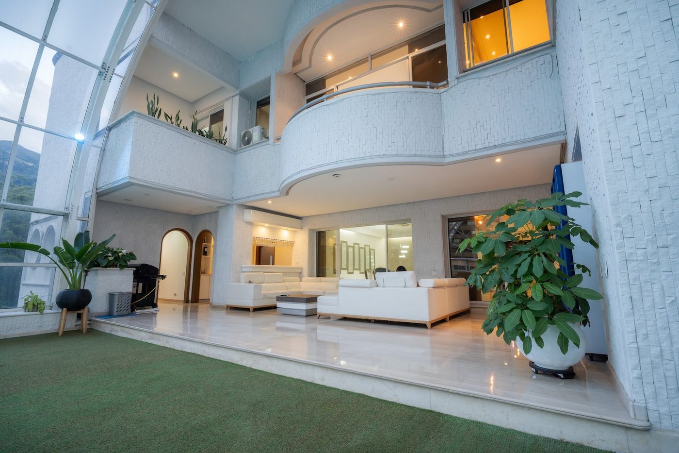 The Atrium &mdash; Penthouse Imperial